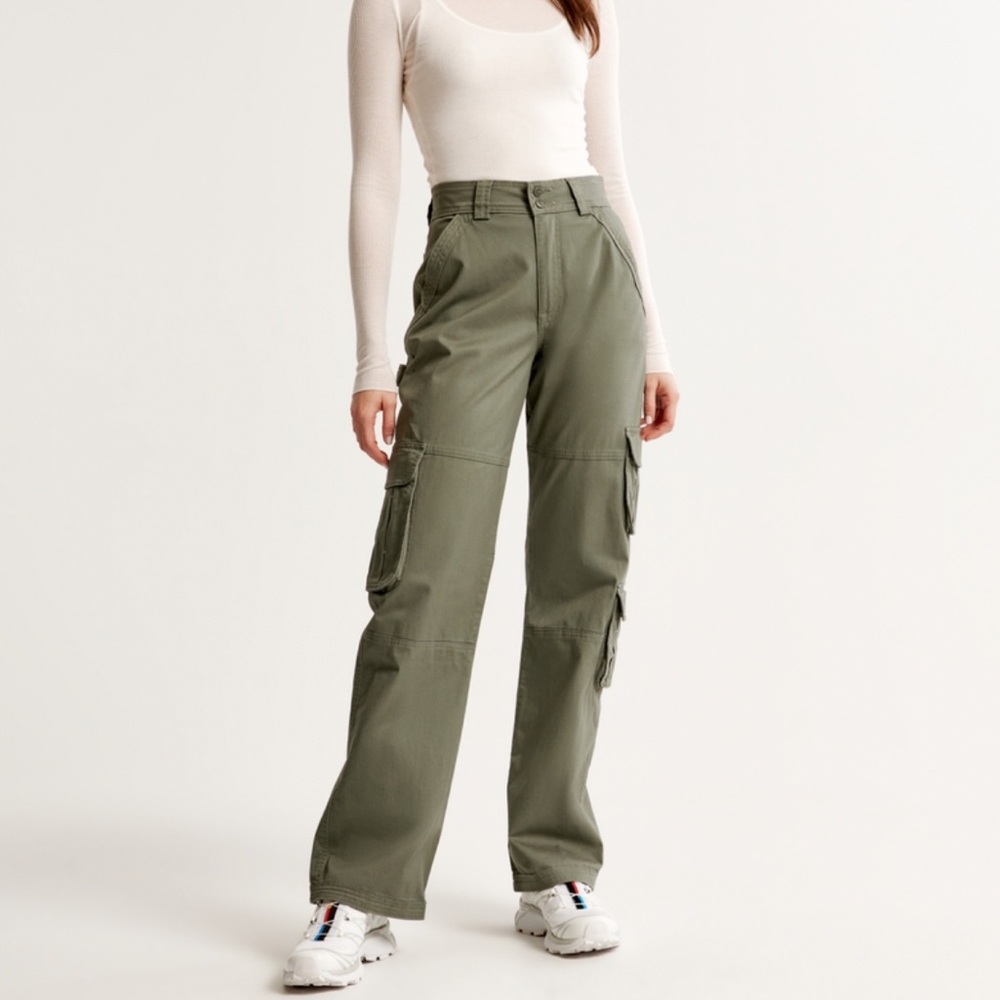 Abercrombie Relaxed Cargo Pantss